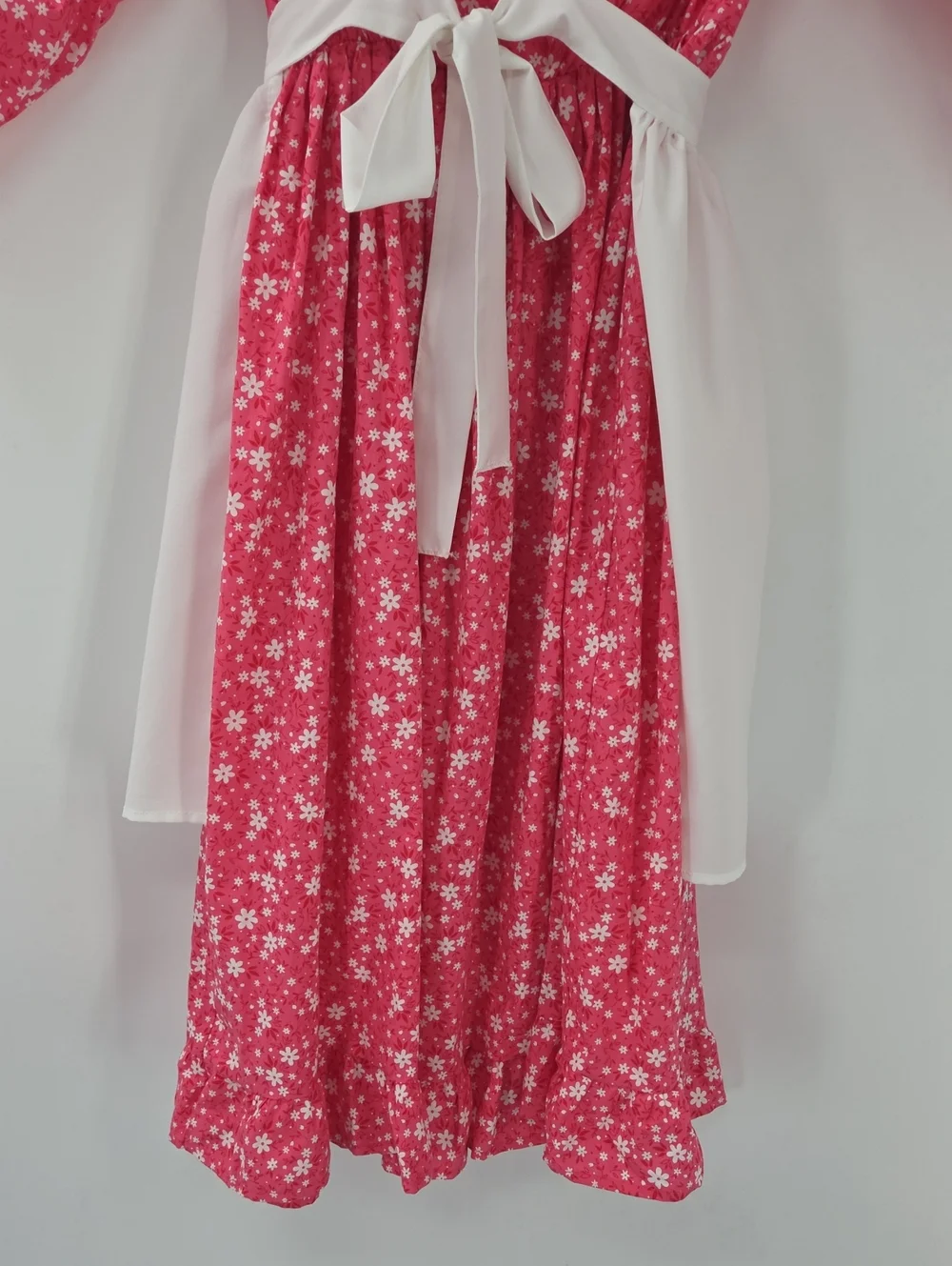 Girls' Pink Floral Pioneer Costume with White Apron and Bonnet